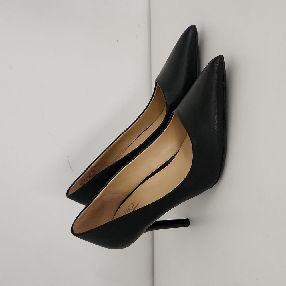Naturalizer Black Leather Heels